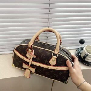Hot selling designer LV bags (10pcs) mixed colors