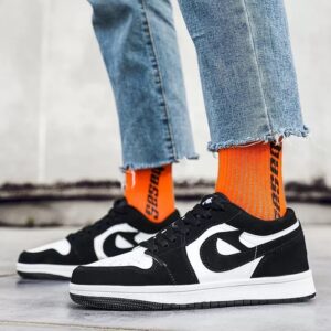 50pcs Normal Quality Nik. shoes mixed sizes and colors size form 36 to 45  (below price is for 50pcs ) we ship worldwide