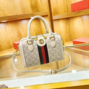 1 pc test quality branded bag (below price is for 1pcs )