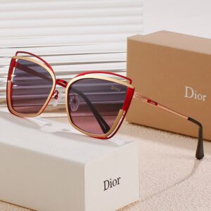5pcs mixed color Dior sunglasses (below price is 5pcs) it comes packed