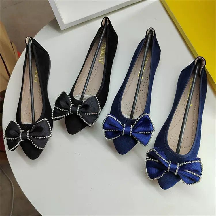 50pair mixed sizes 35-40)dressy flat shoes for women(below price is 50pcs)